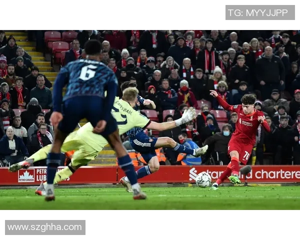 利物浦球员因红牌被罚下场MK体育快讯带您了解赛场动态