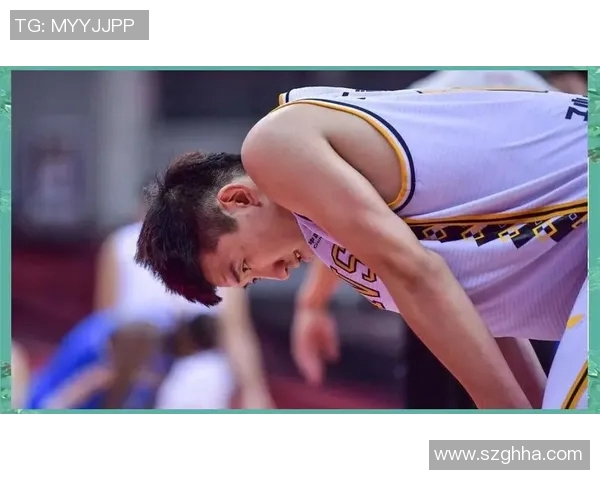 孙铭徽荣获CBA月最佳球员,领衔赛场表现引爆关注 孙铭徽荣获CBA月最佳球员,领衔赛场表现引爆关注